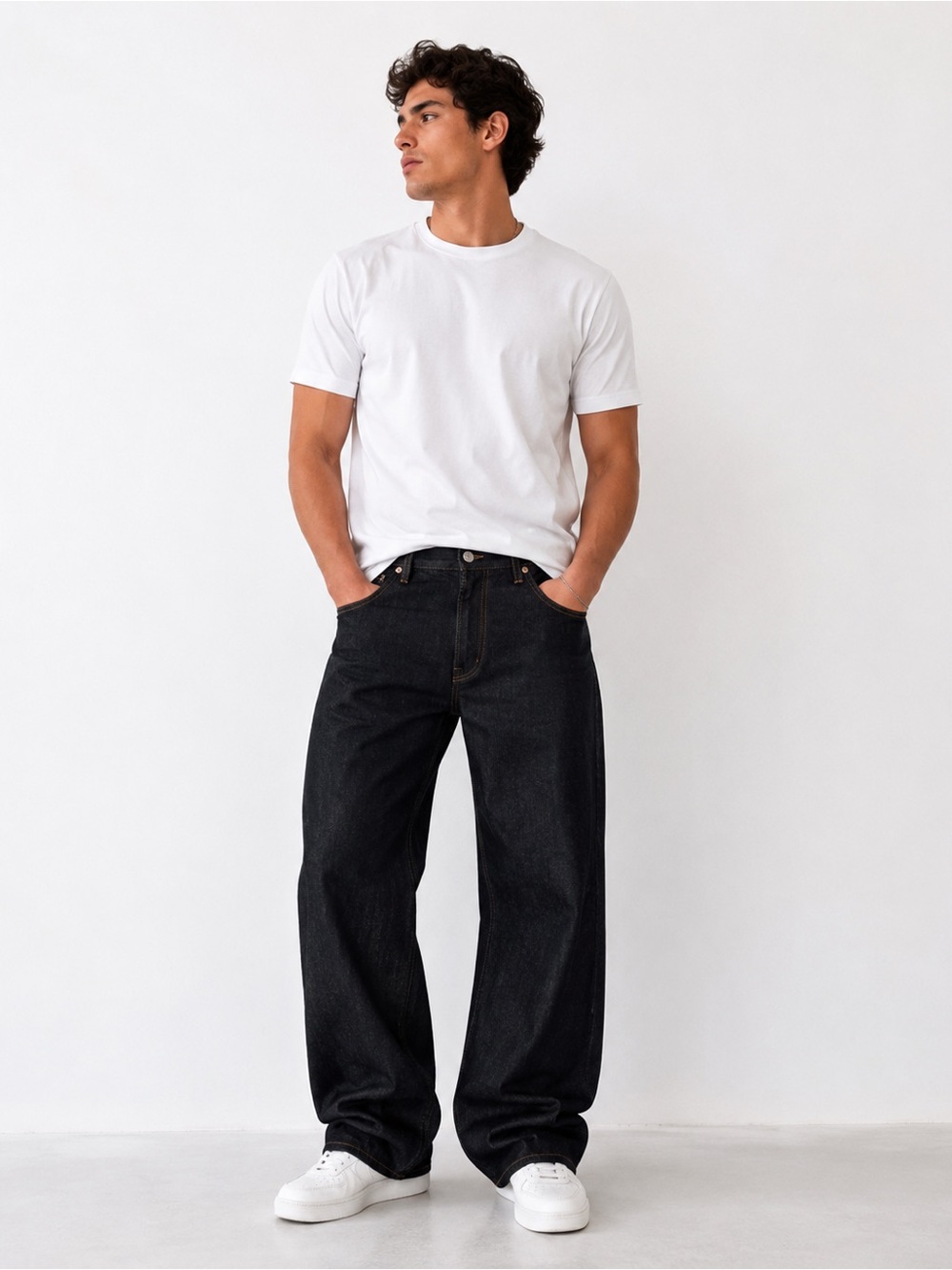 Levi's Men's Dark Black Straight Jeans